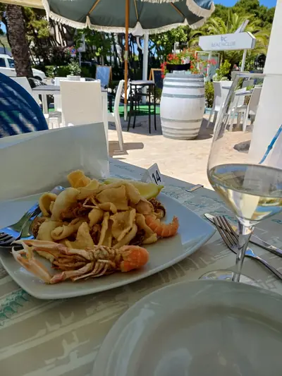 Lido Beach Club - Drink Music & Food — foto 2