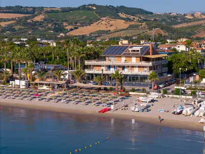 Graziella beach Club — foto 3