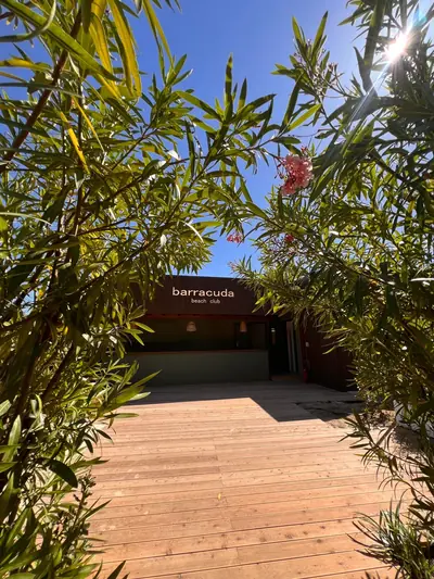 Barracuda Beach Club — foto 3