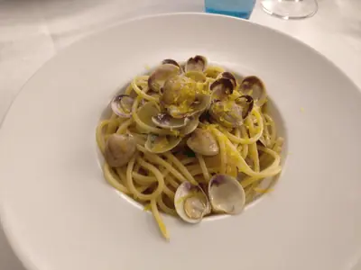 Stabiliment Balneare con Ristorante e Pizzeria Le Canarie — foto 3