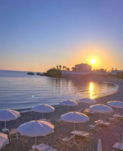 Malì Beach Club — belvedere marittimo, Calabria