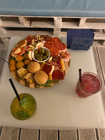 Malì Beach Club — foto 4