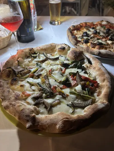 Faro Blu - Ristorante di Pesce - Cocktail Bar- Pizzeria napoletana-Stabilimento balneare — foto 5