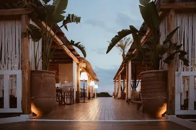 Cumeja - Beach Club & Hotel — cellole, Campania