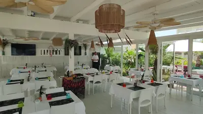 Papeete Beach — foto 2