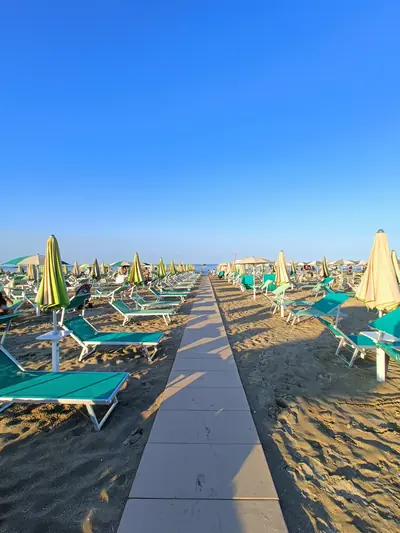 Bagno Venezia 55-56 Cesenatico - Venice Beach Club — foto 5