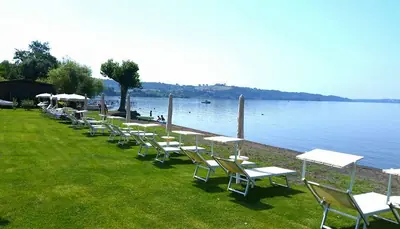 RIVA TREVIGNANO ROMANO Ristorante, stabilimento balneare con bar — foto 4