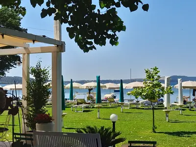 RIVA TREVIGNANO ROMANO Ristorante, stabilimento balneare con bar — foto 5