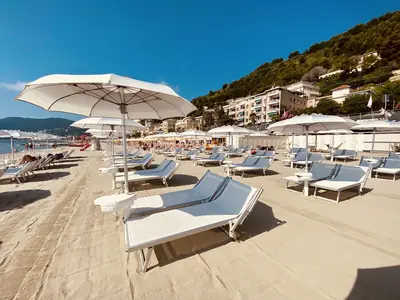 BAGNI PINO BEACH CLUB — foto 3