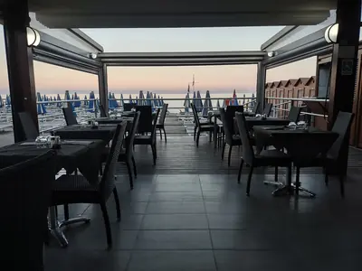 Bagni, Bar, Ristorante Cavallino — foto 3