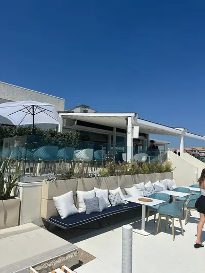 White Beach Club by Arturo Neumann — foto 5