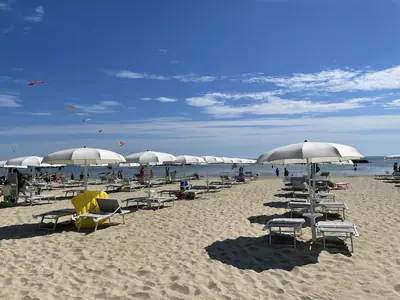 Chalet Reno's - Stabilimento Balneare - Ristorante - Bar - Noleggio Biciclette — foto 3