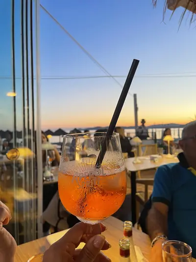 Ray Beach Club — foto 4