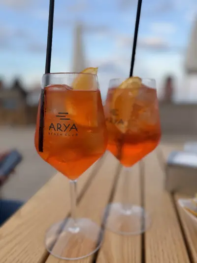 Arya Beach Club — foto 3