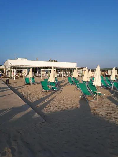 La Rondine - Stabilimento balneare - Ristorante - Chalet — foto 3